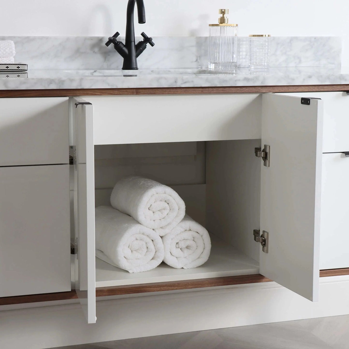 Sidney SLIM 60" Wall Mount Gloss White Bathroom Vanity Teodor Bathroom Vanity Canada