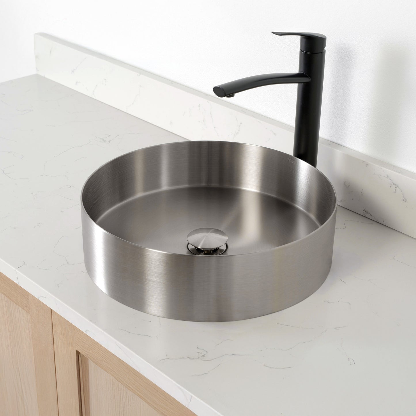 
                  
                    Round Stainless Steel Vessel Sink
                  
                