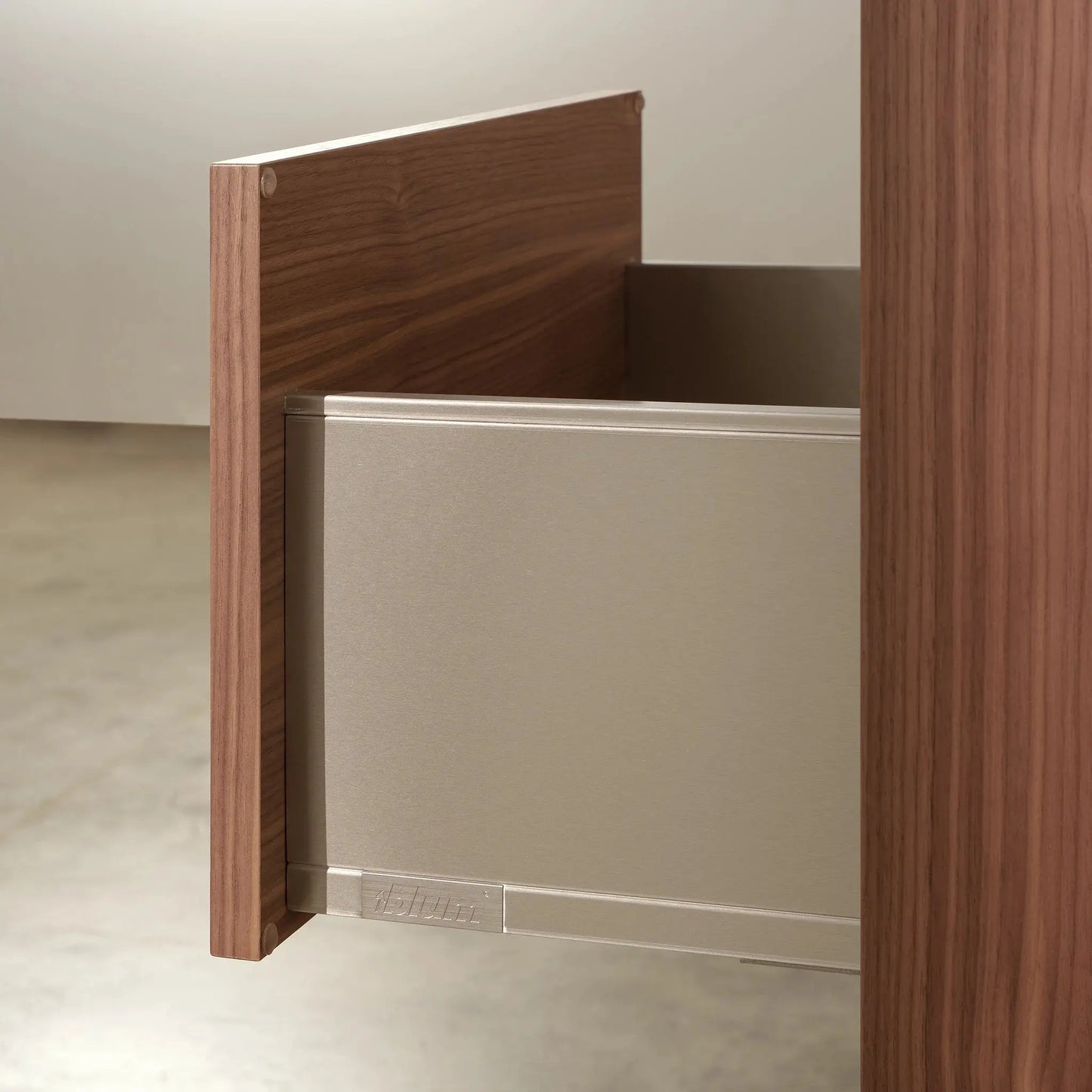 
                  
                    Asher Stainless SLIM 60" American Black Walnut Bathroom Vanity Teodor Bathroom Vanity Canada
                  
                