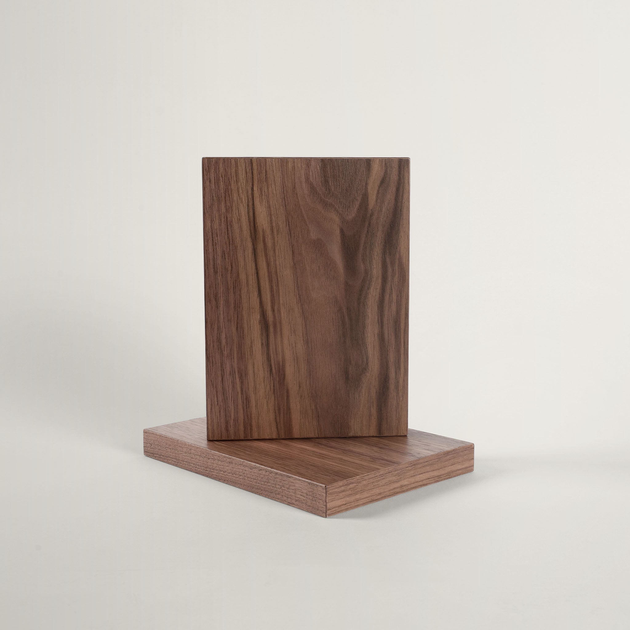 Austin/Asher/Sidney American Black Walnut Swatch