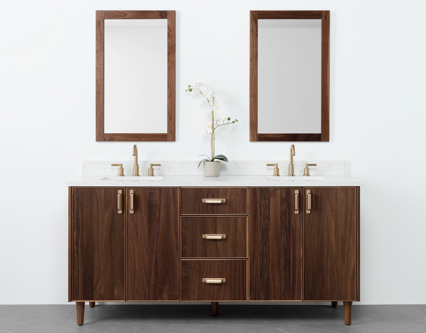 Teodor Vanities