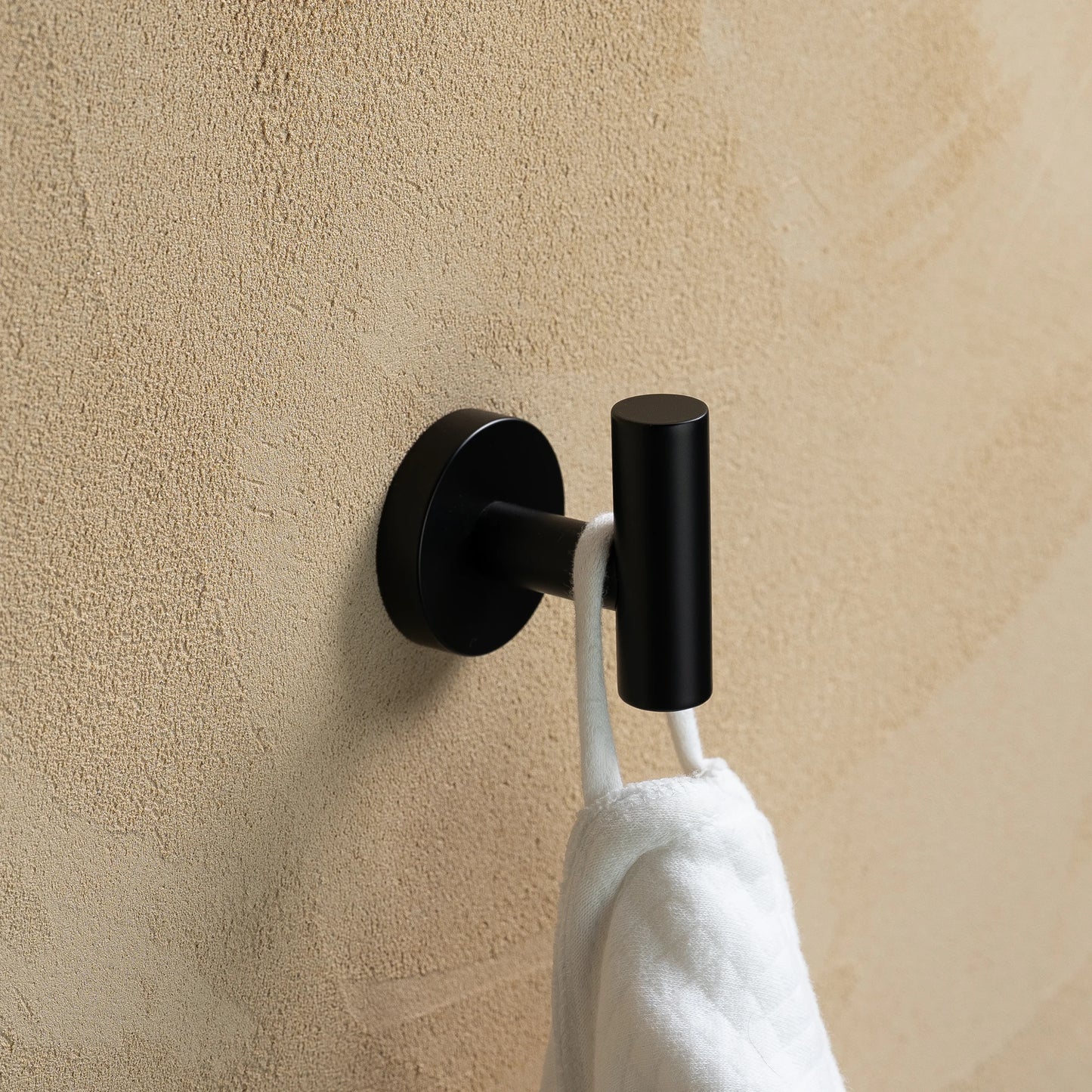 
                  
                    Capri Single Robe Hook (B)
                  
                