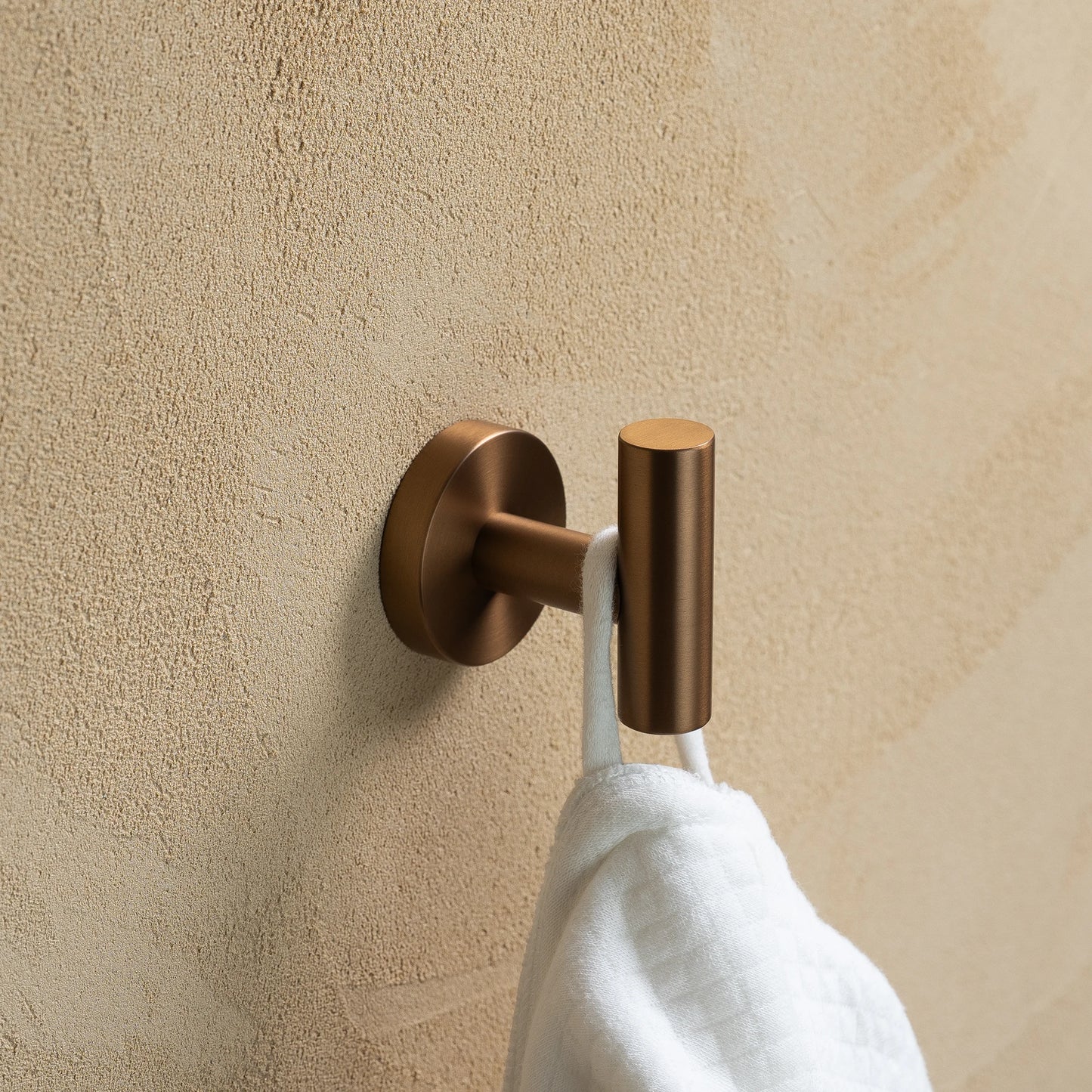 
                  
                    Capri Single Robe Hook (B)
                  
                