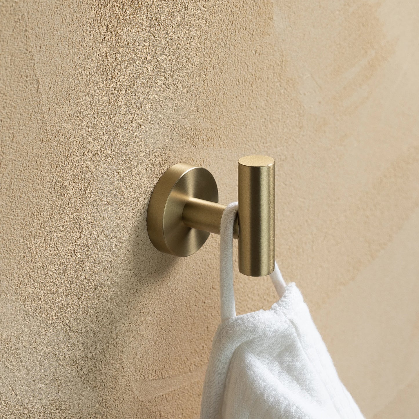 
                  
                    Capri Single Robe Hook (B)
                  
                
