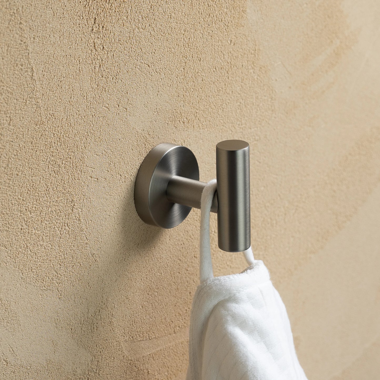 
                  
                    Capri Single Robe Hook (B)
                  
                