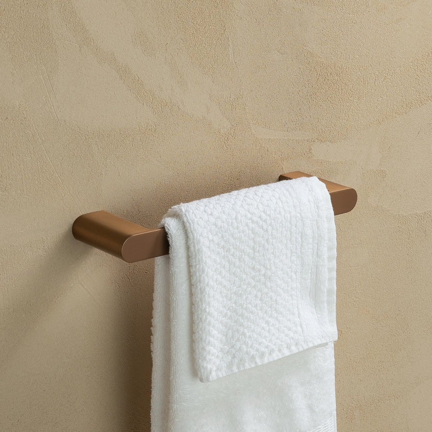
                  
                    Dawson Towel Holder (B)
                  
                