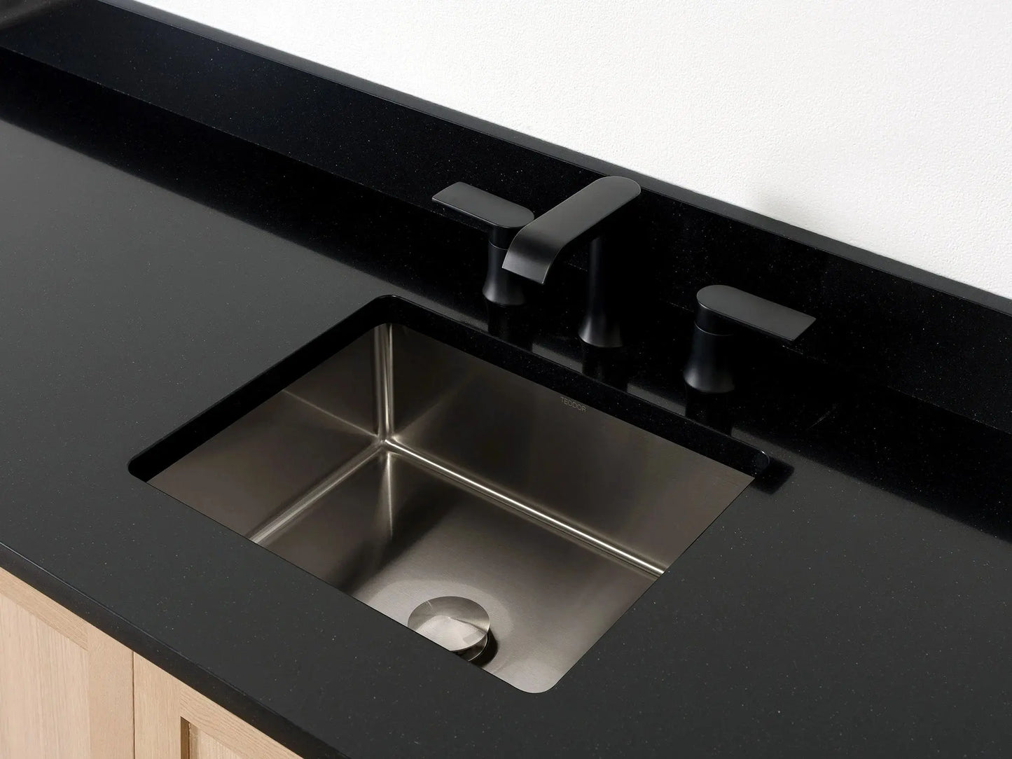 
                  
                    SLIM Rectangular Stainless Steel Undermount Sink Teodor Extra Bathroom Vanity Canada
                  
                